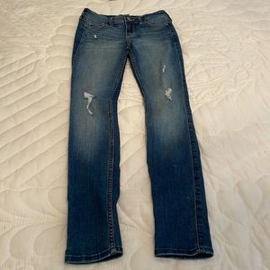 Hollister Mid-Rise Super Skinny Jeans